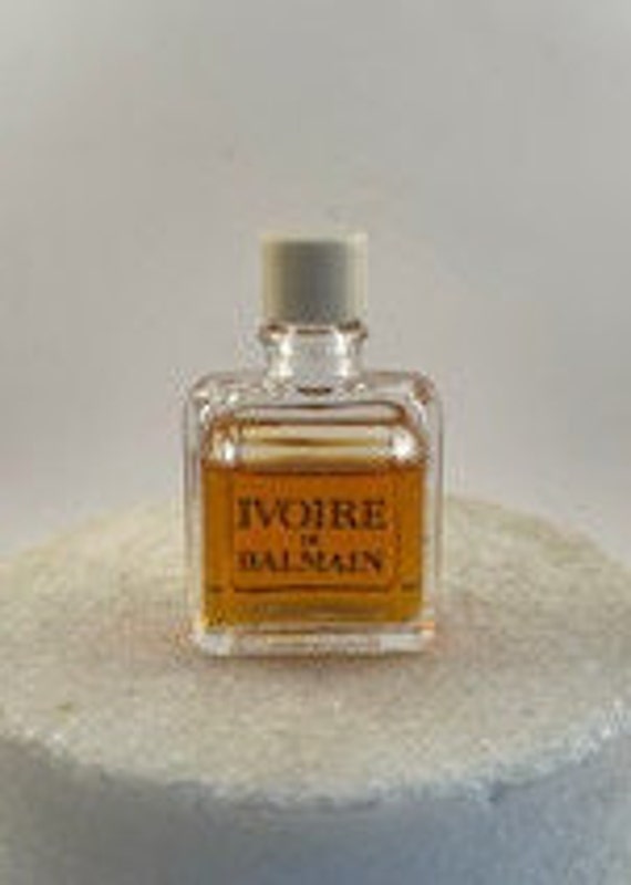 Vintage Balmain Ivoire De Eau Toilette .25 Fl Oz/7.5 Ml Miniatur Splash von MePeGreece