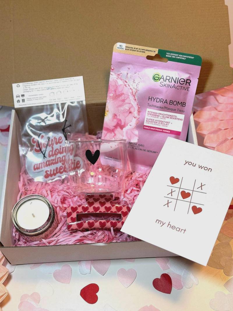 Valentinstag Geschenkbox Freundin Frau Wellness Beauty Liebe Spa Geschenkset Notizbuch Valentinstagskarte Giftbox Entspannen Girlfriend von MellowsBoxDE