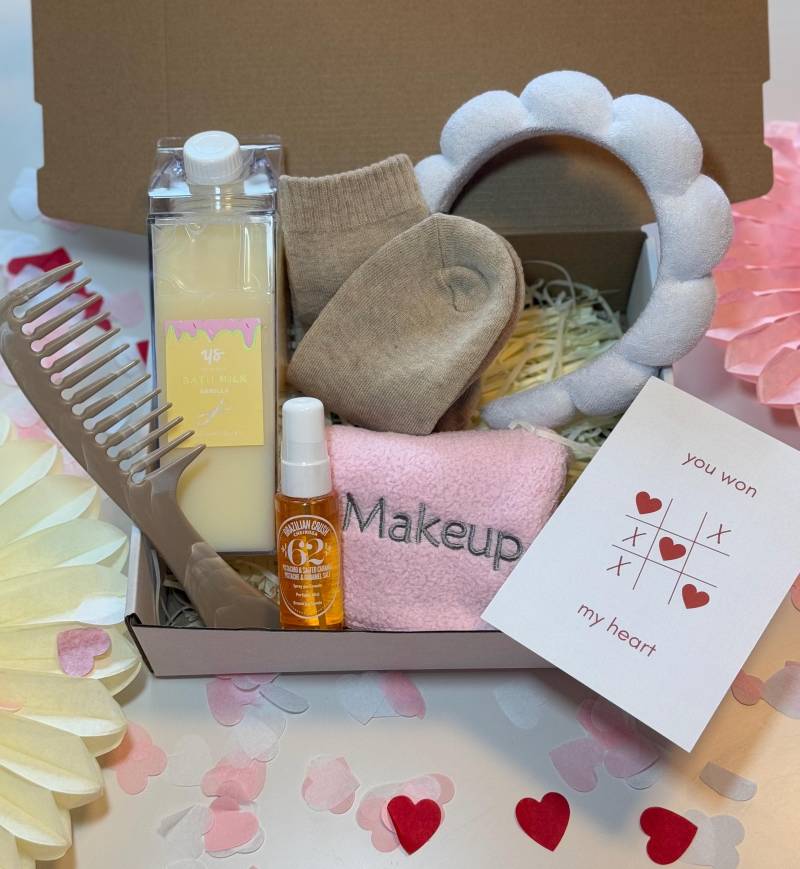 Valentinstag Geschenkbox Freundin Frau Wellness Beauty Liebe Spa Geschenkset Sol De Janeiro Valentinstagskarte Giftbox Entspannen Girlfriend von MellowsBoxDE