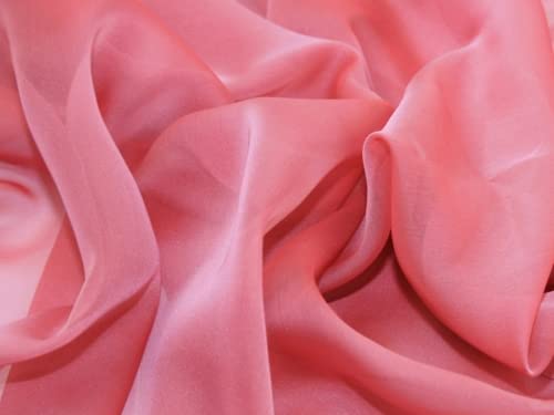 Minerva Crafts Kationischer Chiffon-Kleiderstoff, tiefes Rosen-Design, Meterware von MINERVA