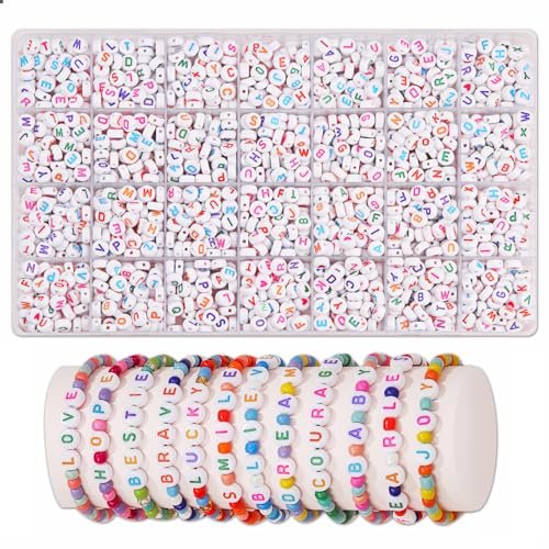 MiuCo 1850Pcs Buchstabenperlen für Armbänder, Rund Buchstaben Perlenset zum Auffädeln A-Z Bunte und Weiß, Bastelset Perlen mit Gummiband für DIY Schmuck Basteln Herstellung, Letter Beads for Bracelets von MiuCo