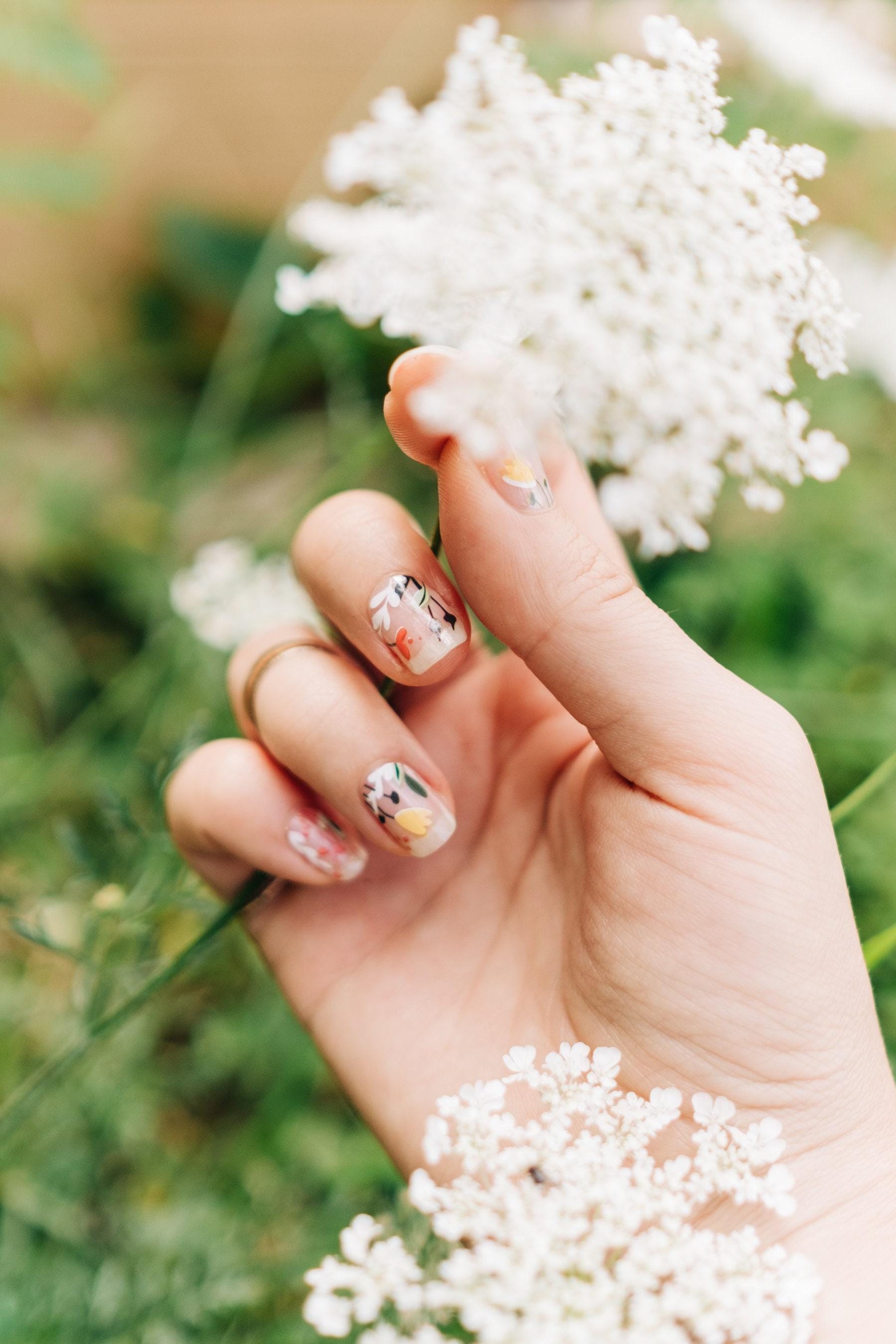 Frühlingsblüten Floral Nail Wrap Kit | Designer Blumen Wraps Garten Nagelleisten von ModglossCo