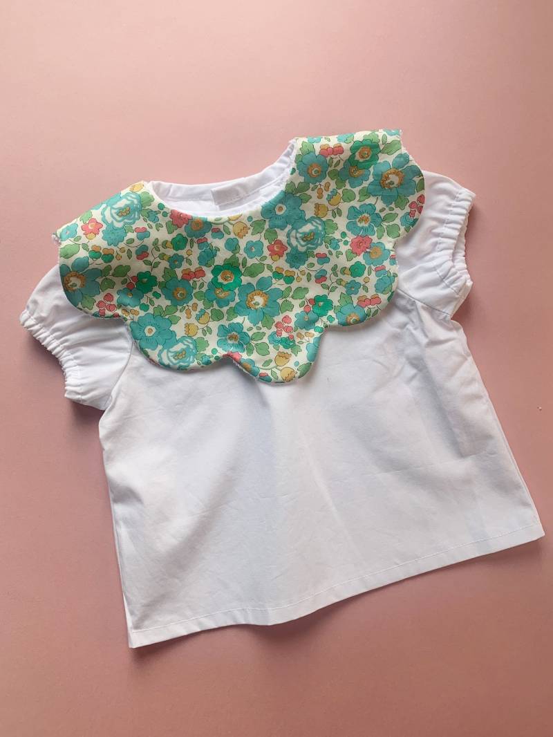 Baby-Lätzchen Mit Liberty-Print, Liberty Betsy, London, Green Betty von MonicaAndMe