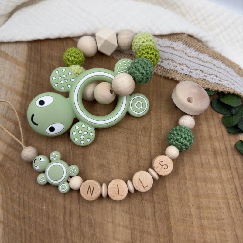 Schnullerkette Mit Name | Greifling Greifring Schildkröte Grün Baby Mädchen Junge Geburtsgeschenk Set Babygeschenk Silikon von Mullitante