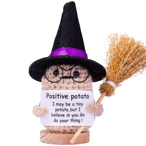 Mwmoeen Halloween Positive Kartoffel, Pocket Hug Positive Potato Geschenke Kreative Strickwolle Puppe Mit Hexenhut, Besen und Positive Karte, Abschiedsgeschenk Kollegen(H2) von Mwmoeen