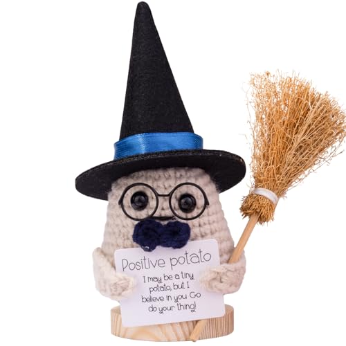 Mwmoeen Halloween Positive Kartoffel, Pocket Hug Positive Kartoffel Geschenke Kreative Strickwolle Puppe Mit Hexenhut, Besen und Positive Karte, Abschiedsgeschenk Kollegen(H5) von Mwmoeen