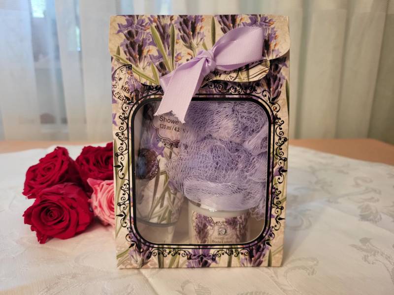 Geschenkset Duschgel, Körperlotion von MyStyleFashionCo