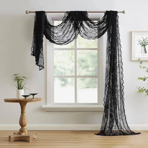 NOIR GOTHIC DECOR Schwarzer Fensterschal 540.6 cm lang Spitze Fensterschal für Goth Dekor oder viktorianische Dekor Gothic Fensterschals können als Betthimmel Vorhänge oder schwarzer Spitzenstoff von NOIR GOTHIC DECOR