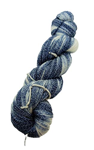 Sockenwolle handgefärbt auf Fine Cotton in navy blue mit natur - 100 g/416 m - 50% Schurwolle / 25% Baumwolle / 25% Polyamid (südamerikanische Schurwolle 24 Mikron) von NaRoKnit