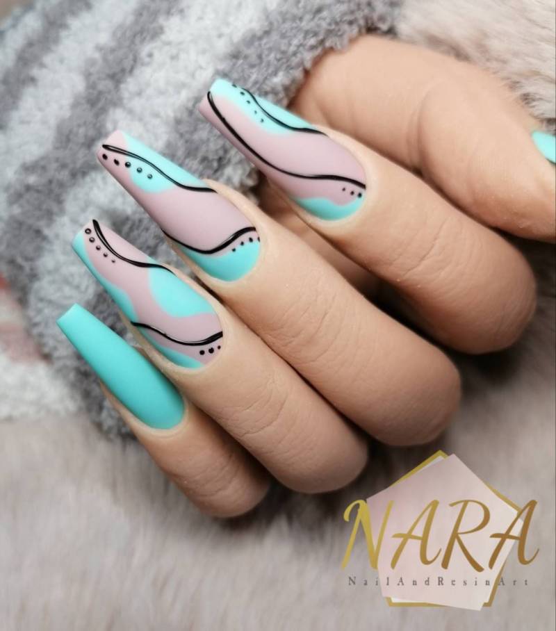 Abstrakt/Mint - Press On Nail Set von NailAndResinArt