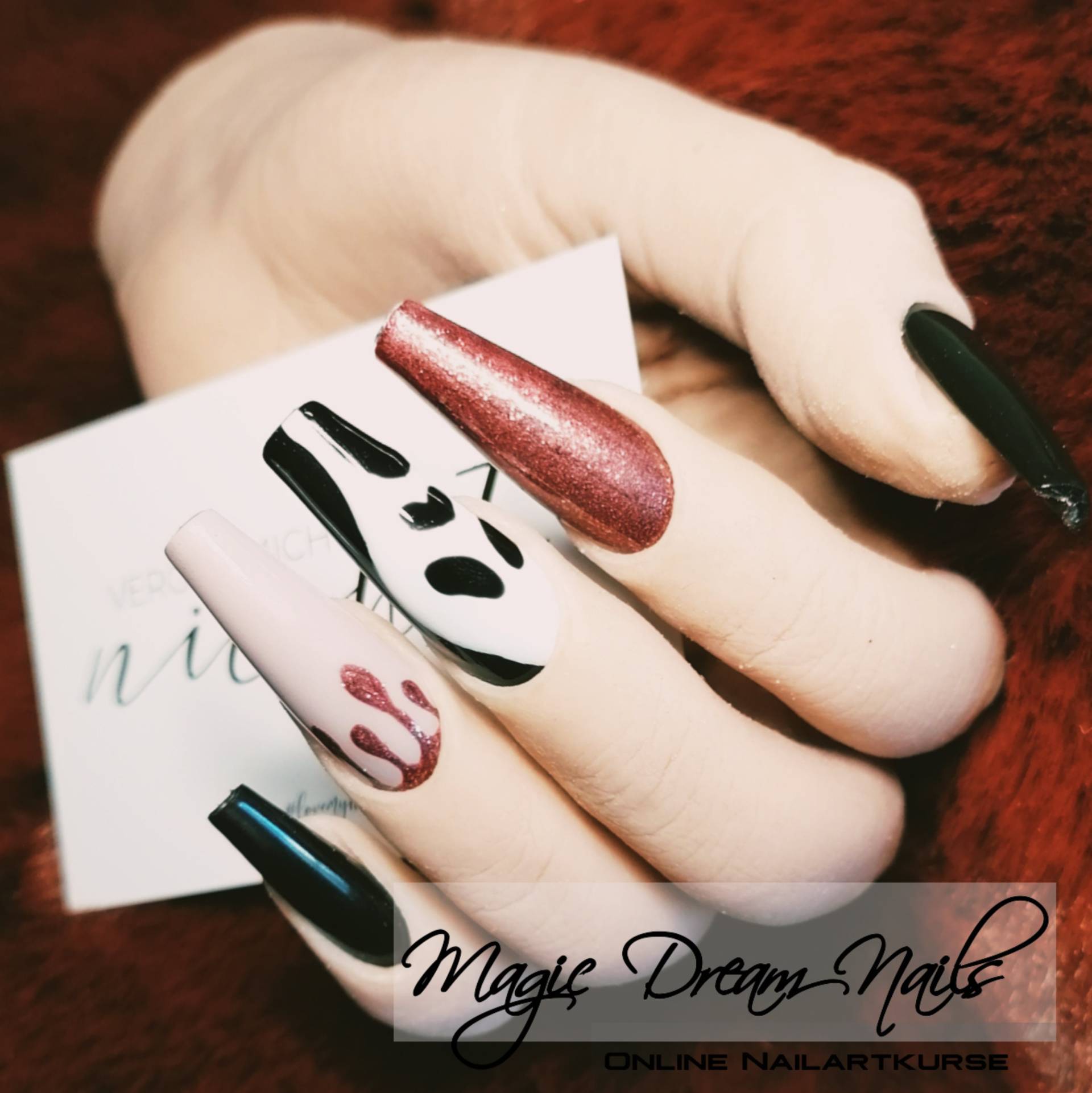 Press On Nails - Halloween von NailAndResinArt