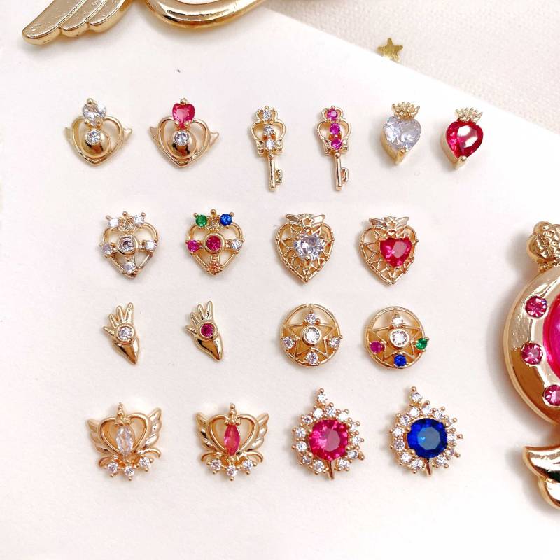 18 Stück Sailor Moon Premium Nagel Charms von NailQueenNYC