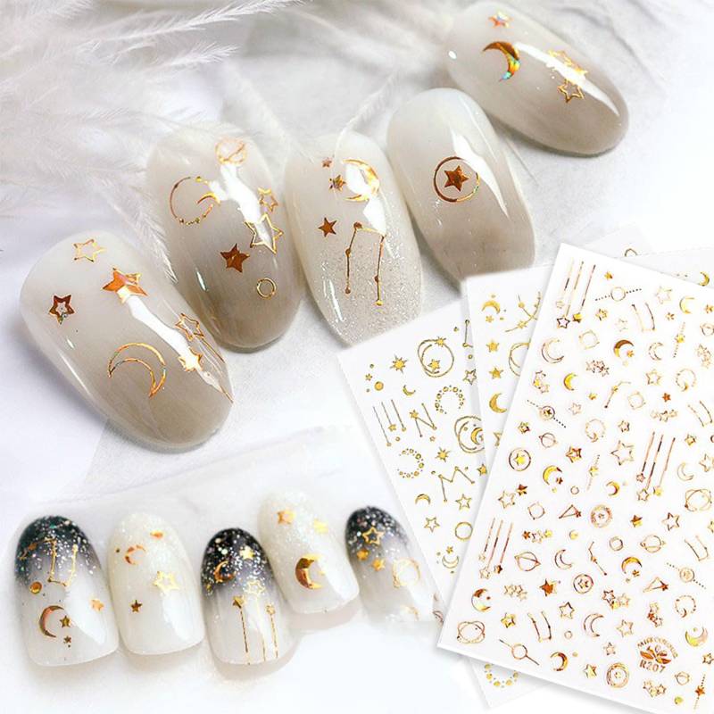 4 Blatt Gold Sterne Mond Nail Art Sticker | 3D Laser Konstellation Celestial Sternzeichen Nägel Selbstklebende Nagelabziehbilder von NailQueenNYC