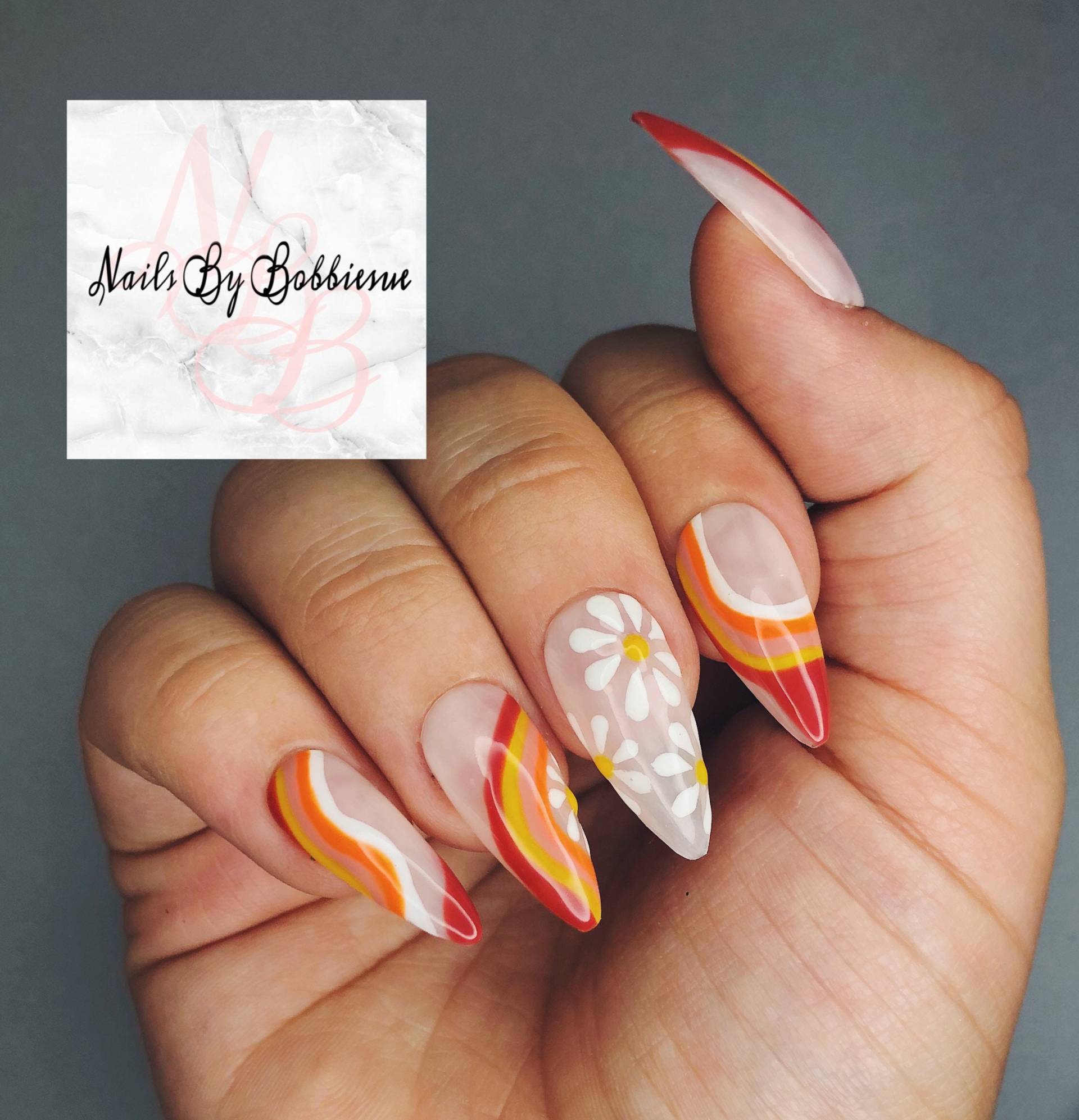 Squiggle Line Fallpresse Auf Nägel/Künstliche Wiederverwendbare Selbstgemachte von NailsByBobbiesue