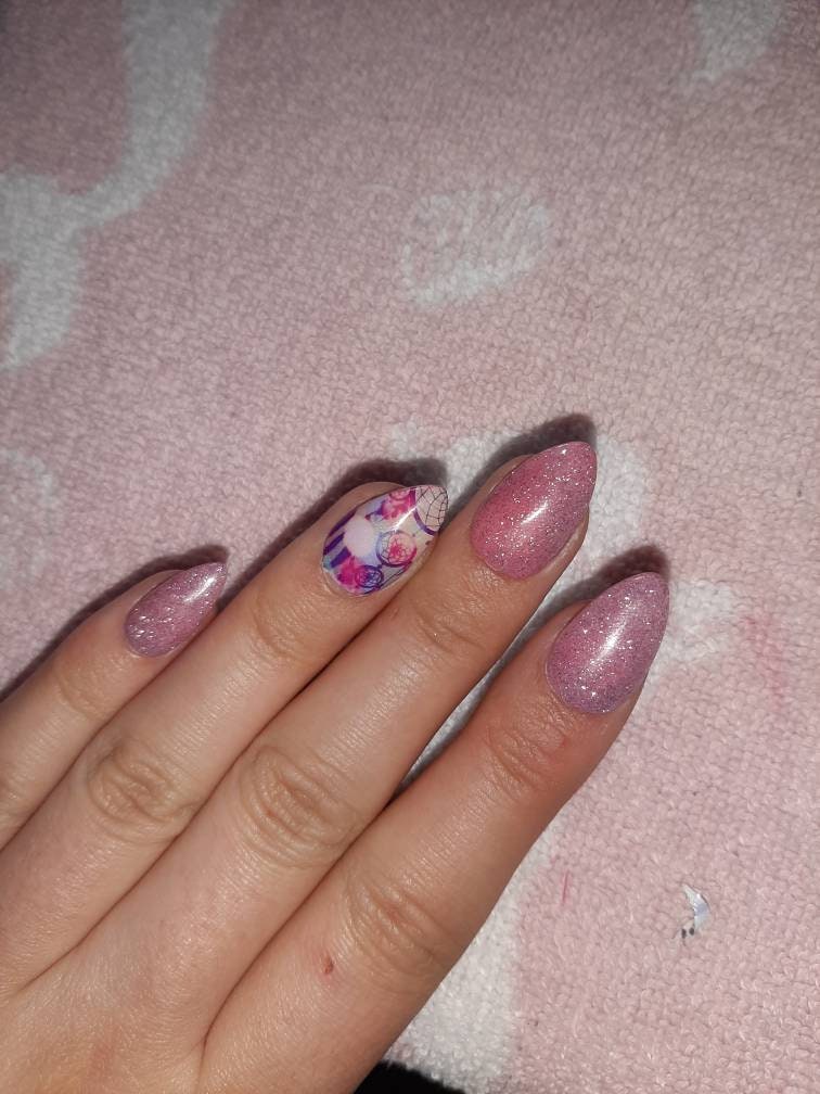 Funkelnder Traum von Nailseeekend