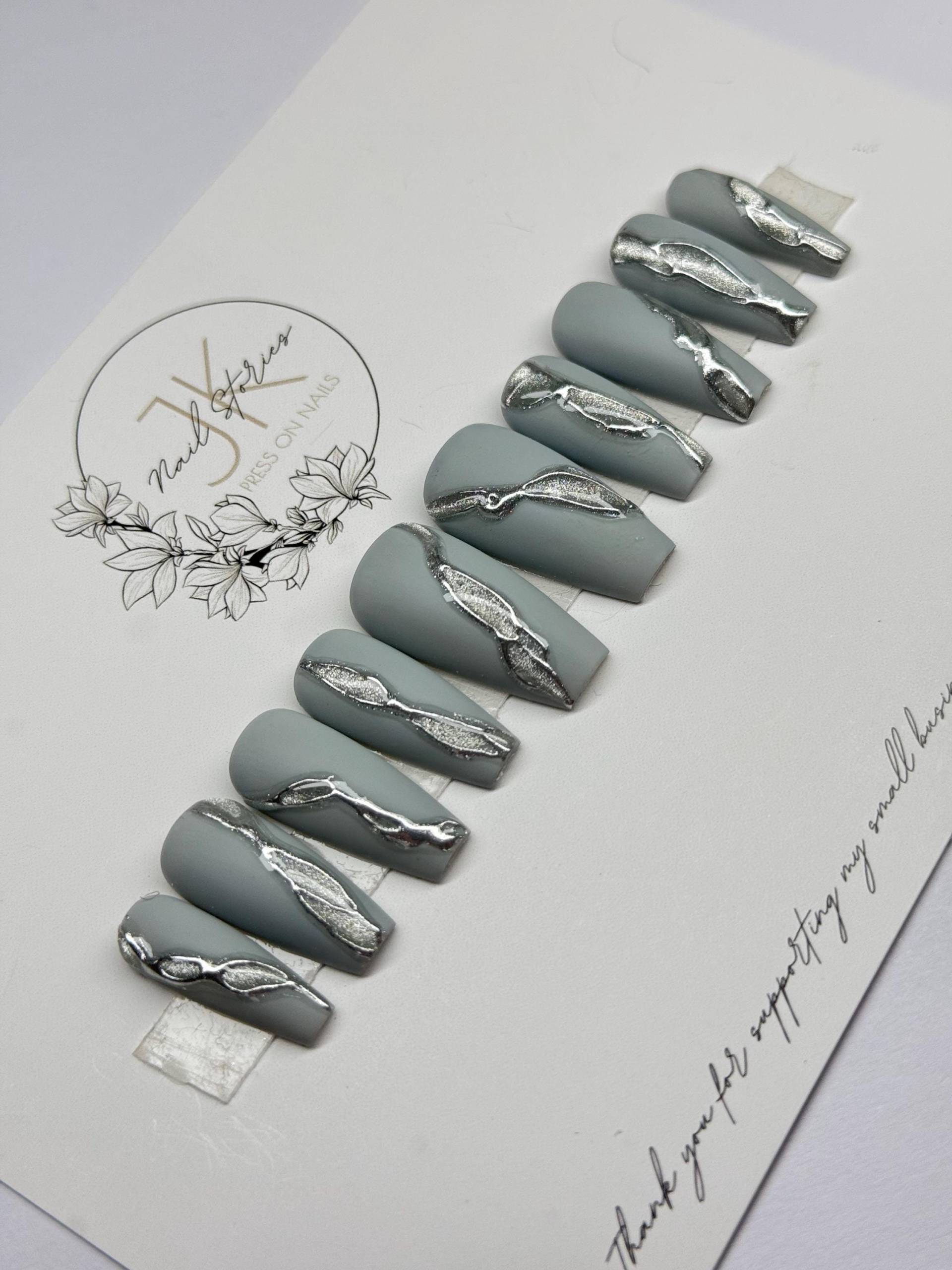 Press On Nails Set - Magnetic Cat Eye Grau Silber Chrome Pearl , Anpassbar, Made in Germany, Nägel Zum Aufkleben & Wieder Verwendbar von NailstoriesbyJK