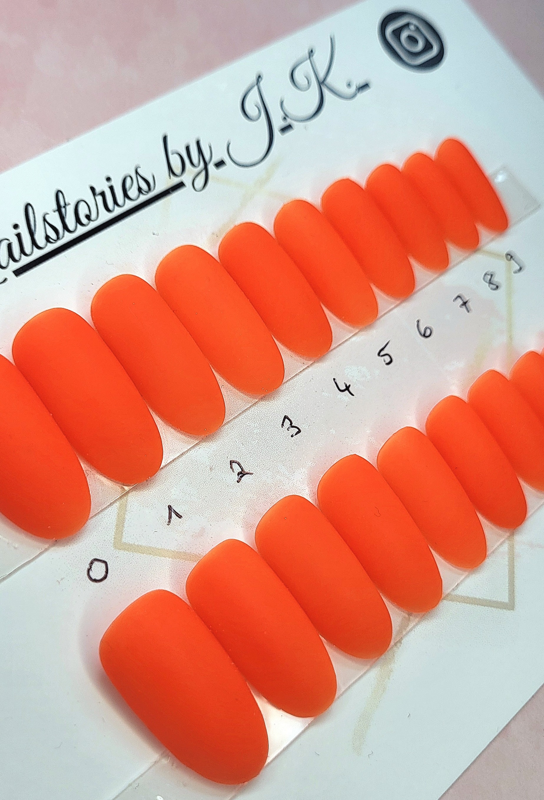 Versandfertig Ready To Ship Press On Nails 20 Tlg Volles Set Medium Oval Hot Orange Neon Frühling Sommer Sizingkit/Handmade in Deutschland von NailstoriesbyJK