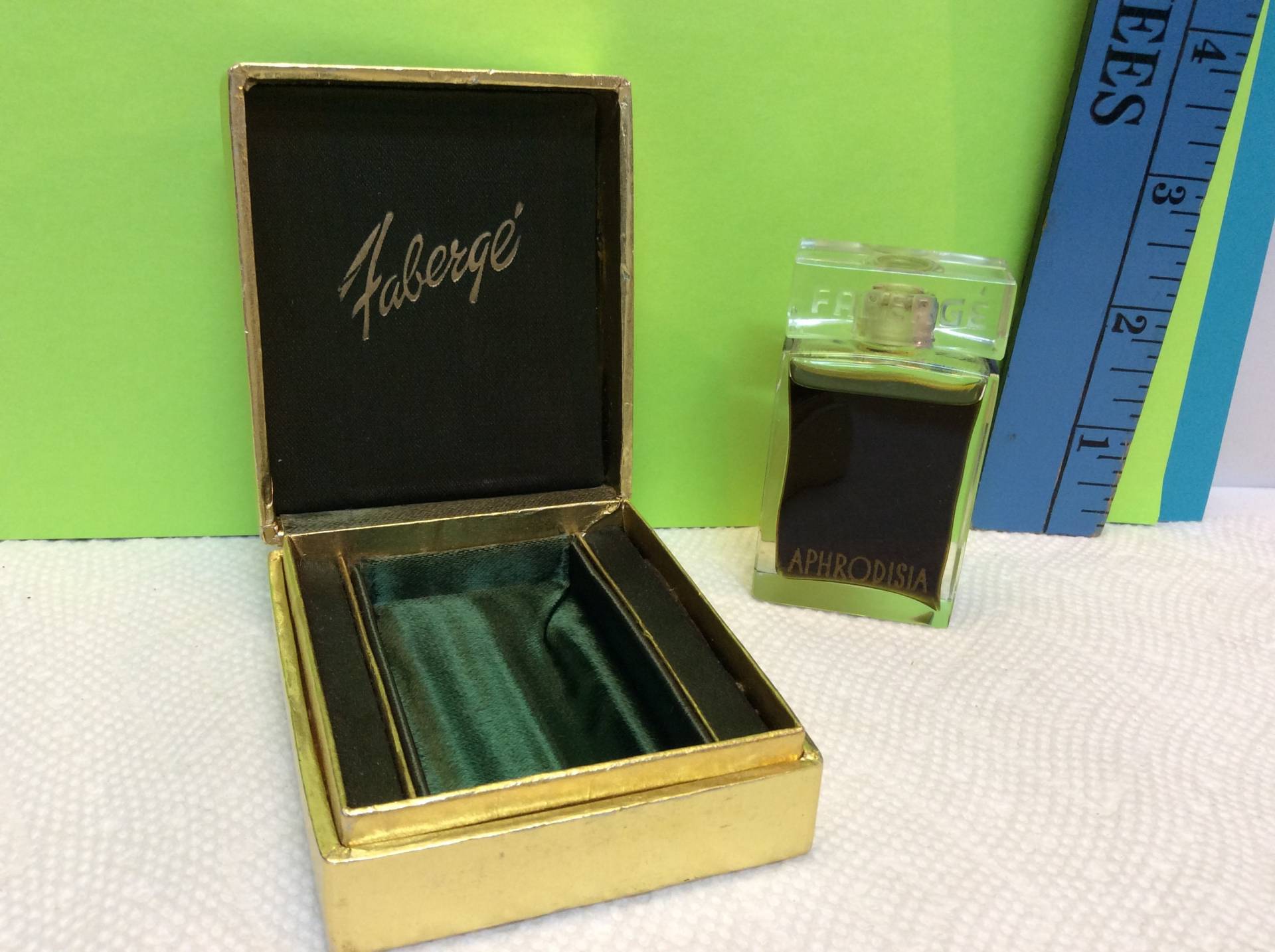Selten - Faberge' Aphrodisia Vintage Duft/Parfüm | Nbpe#683 von NanaBsPeaceEmporium