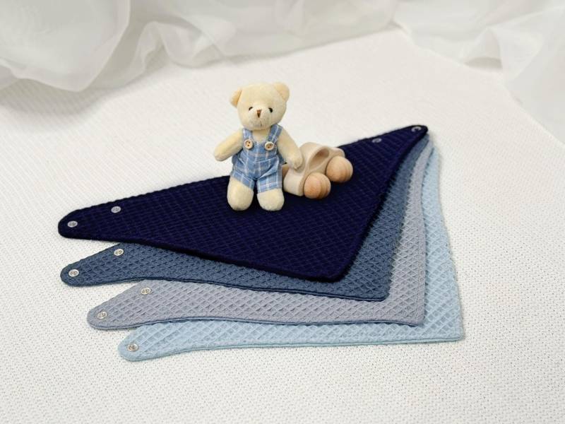 4Er Set Wasserdichte Sabberlätzchen - Doppelseitige Baby-Bandana-Lätzchen Aus Bio-Baumwolle, Superweiche Musselinlätzchen Für Baby Jungen Oder von NaturalCuddles