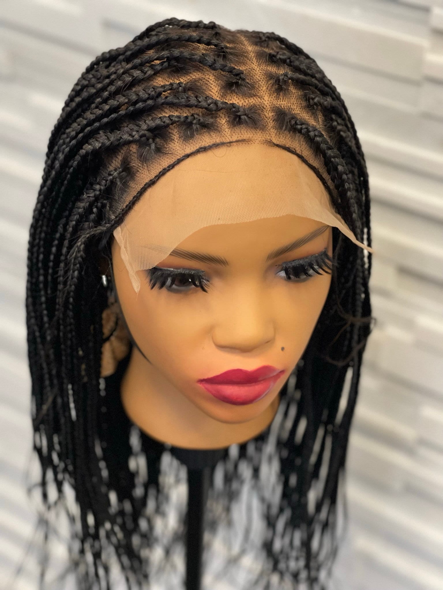 7x7 Lace Closure Knotenlose Box Braid Micro Kleine 24 Zoll Zopfperücke von Naturalgirlworld