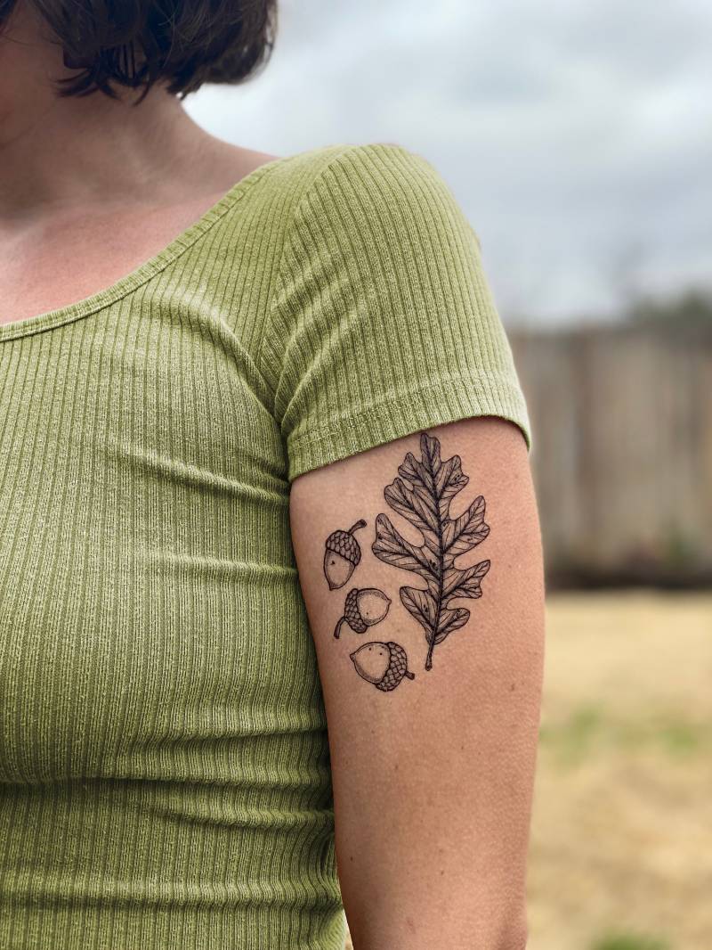 Eichel Und Eichenblätter Temporäre Tattoo, Geschenk Für Naturliebhaber von NatureTats