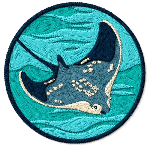 ID45095 Stingray Patch bestickt zum Aufbügeln für Kleidung, Rucksäcke, Taschen, Jeans, Jacken, Größe 7,6 cm von No Thorns Media