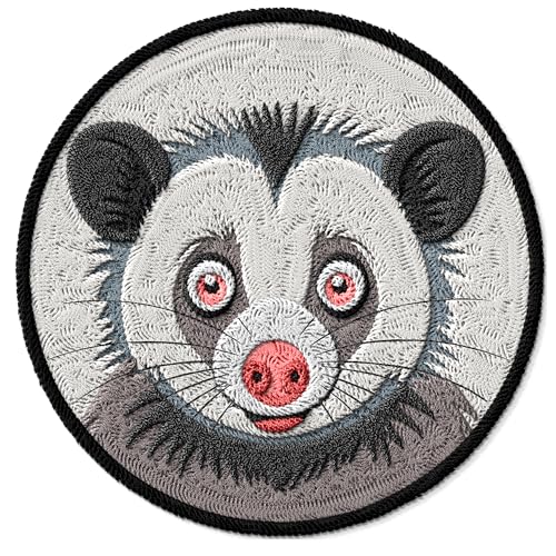 Opossum ID45095 bestickter Aufnäher zum Aufbügeln für Kleidung, Rucksäcke, Taschen, Jeans, Jacken, Größe 7,6 cm von No Thorns Media