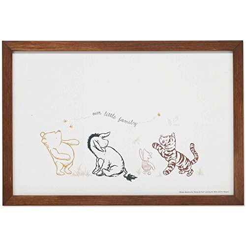 Disney Winnie Puuh Our Little Family gerahmte Wanddekoration aus Holz – bezaubernde Winnie Puuh Wandkunst für Zuhause von Open Road Brands