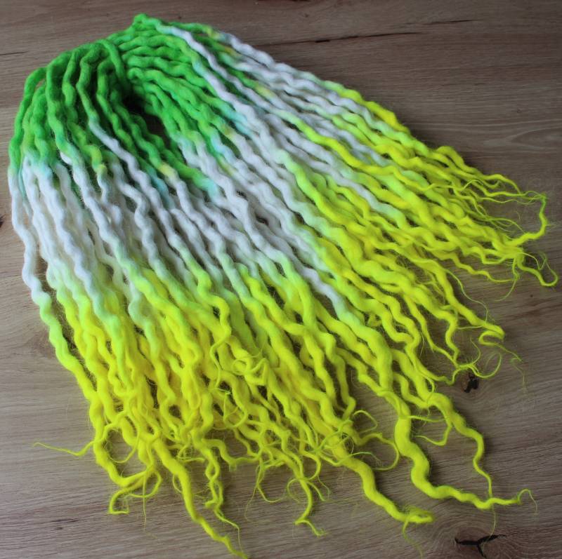 De Neon Grün & Gelb Wolle Dreadlocks Erweiterungen von OuterworldHair