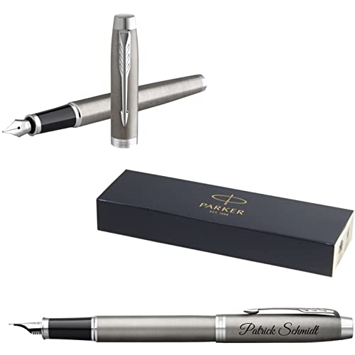 PARKER IM Core Füllfederhalter mit Gravur | Premium Stift | Geschenkbox | blaue Tinte | personalisiertes Geschenk | Namen | graviert | Füller | Geburtstag Geschenkidee (Brushed Metal C.C.) von PARKER