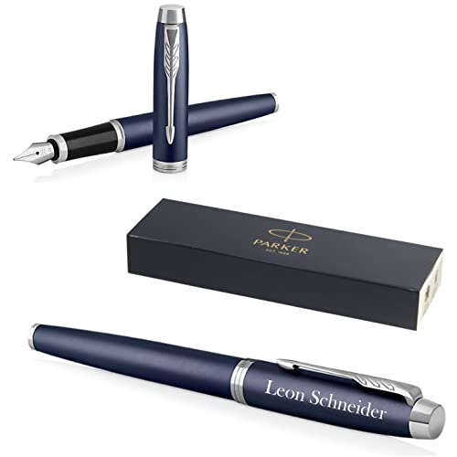 PARKER IM Core Füllfederhalter mit Gravur | Premium Stift | Geschenkbox | blaue Tinte | personalisiertes Geschenk | Namen | graviert | Füller | Geburtstag Geschenkidee (Matte Blue C.C.) von PARKER