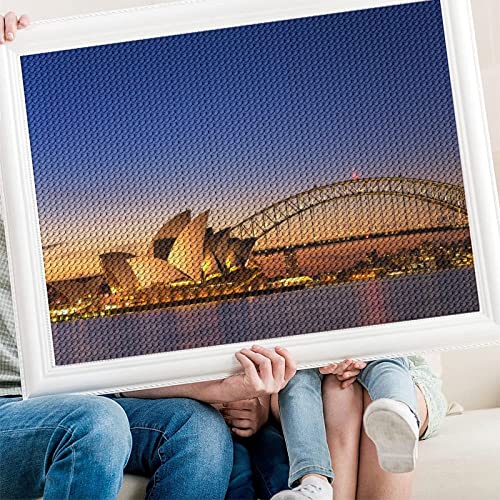 PAWCA DIY 5D Diamant Malerei Kit Sydney Australia Opernhaus Ansicht Dämmerungszeit am Abend Sydney, Australien Malen nach Zahlen Erwachsene Kristall Diamond Painting Kunst（Runder Diamant30x40cm） von PAWCA