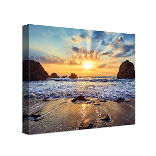 PICANOVA – Bild auf Leinwand Felsiger Strand Sonnenuntergang 40x30cm – Leinwandbild – Premium Leinwanddruck – Wandbild Kunstdruck Auf 2cm Holz-Keilrahmen Wohnzimmer Wanddekoration – Strand von PICANOVA