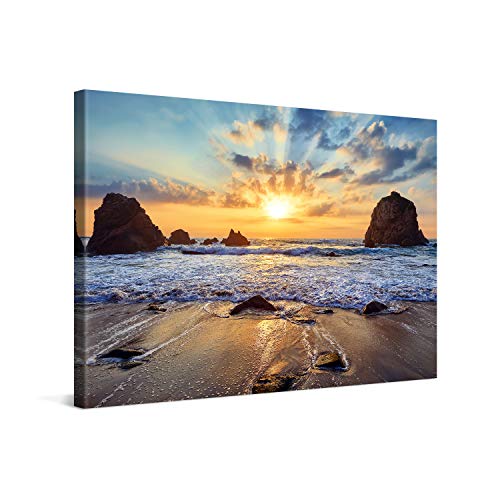 PICANOVA – Bild auf Leinwand Felsiger Strand Sonnenuntergang 60x40cm – Leinwandbild – Premium Leinwanddruck – Wandbild Kunstdruck Auf 2cm Holz-Keilrahmen Wohnzimmer Wanddekoration – Strand von PICANOVA