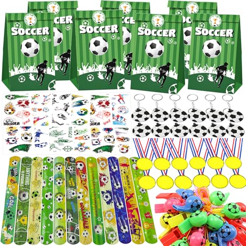 72pcs Fußball Party Mitgebsel Kinde Fussball Mitgebsel Jungen Mitgebsel Fussball Geburtstag Junge Mitgebsel Kindergeburtstag Fussball PQKL-party Geschenktüten Schlüsselanhänger Medaillen Trillerpfeife von PQKL-party