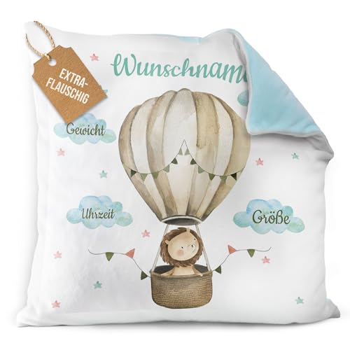 PR Print Royal Flauschiges Kissen zur Geburt - Löwe im Heißluftballon - Geschenk zur Geburt mit Name und Geburtsdaten Personalisieren | 40 x 40 cm, Rückseite Hellblau Flauschig von PR Print Royal