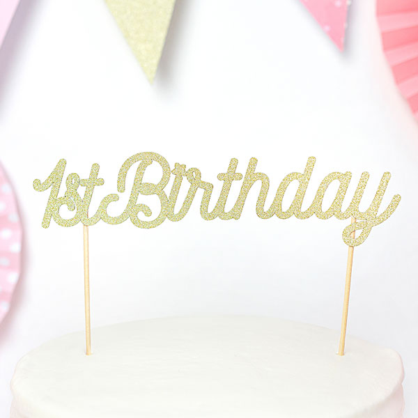 Cake Topper "1st Birthday" gold glitzernd aus Pappe, 21cm x 19,5cm von Partydeco