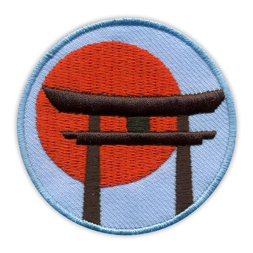 Japanisches Torii-Tor bei Sonnenuntergang – schwarzes VeIcro/Klettverschluss-Rückseite – bestickter Aufnäher/Abzeichen/Emblem von Patchion