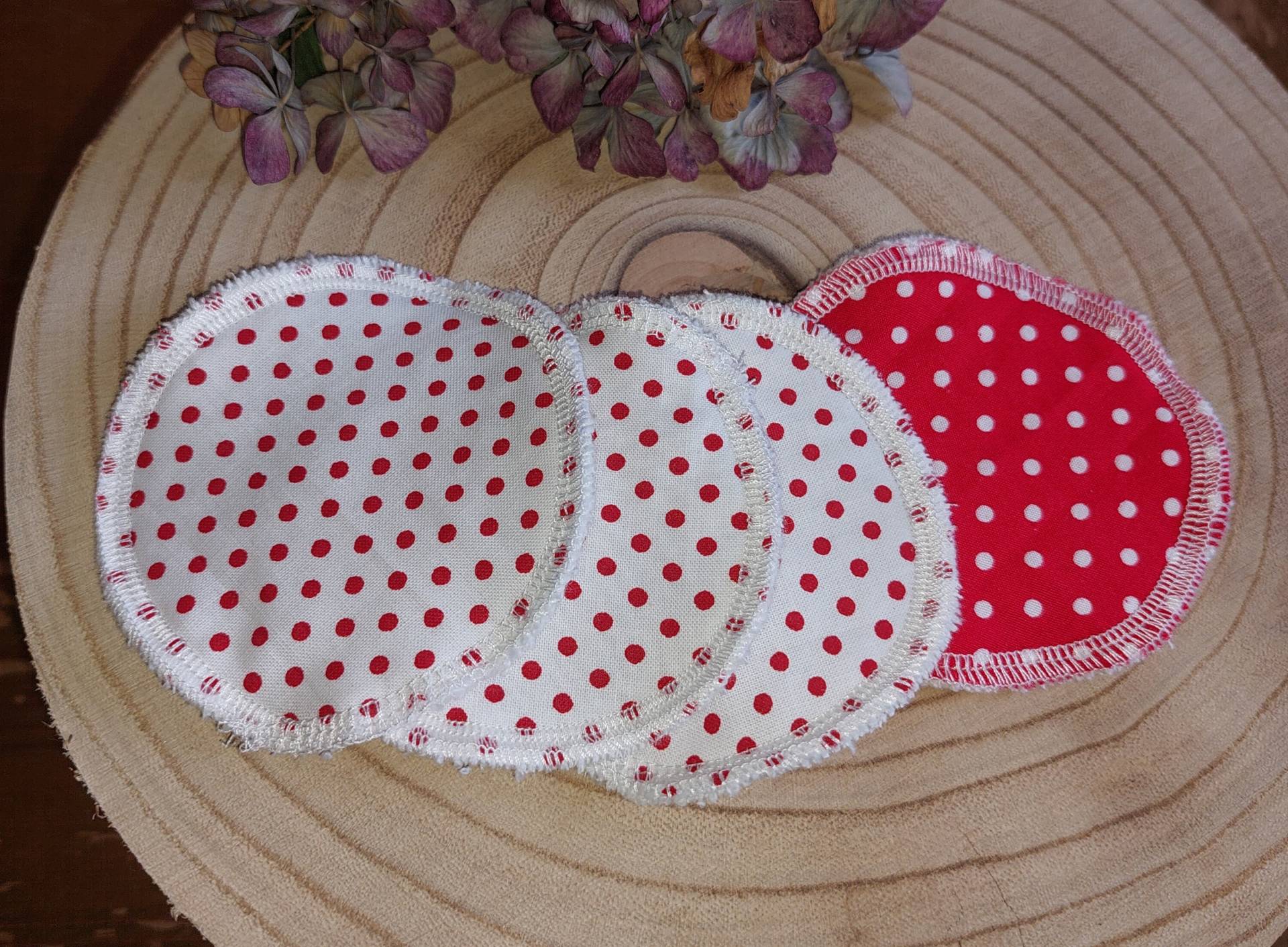 Make-Up Entferner Abschmink Pads Aus Stoff Wiederverwendbar Waschbar Polka Dots Shabby Chic 4 Stück Nachhaltig von PearlysSchatzkammer