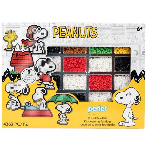 Perler 80-57183 Peanuts Fused Bead Deluxe Box Kit, 9 einzigartige Muster, mehrfarbig, 4263 Teile von Perler