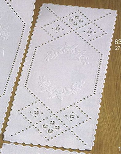 Permin Hardanger Tischläufer Stickpackung Hardanger mit Rosen Zählmuster von Permin