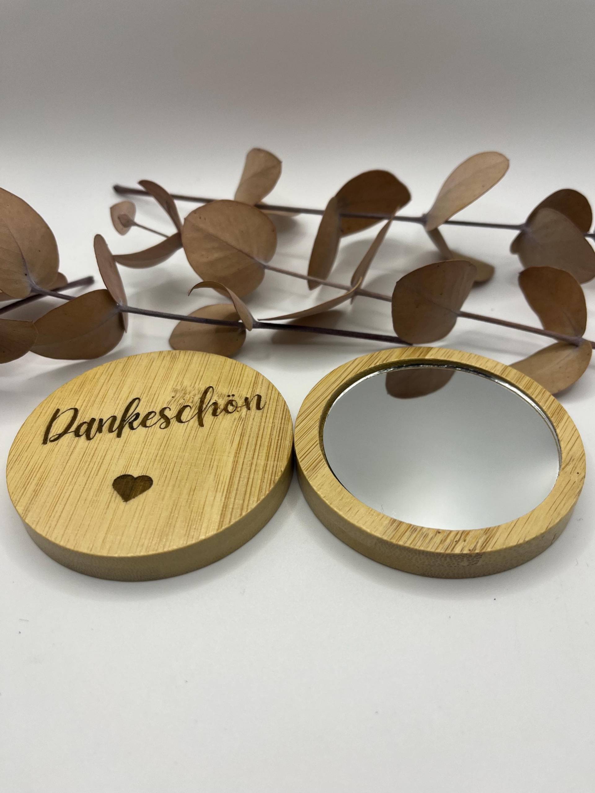 Personalisierter Bambus Taschenspiegel Spiegel Mit Gravur Wunschname Wunschgravur Dankeschön Hochzeit Gastgeschenk von Personalio