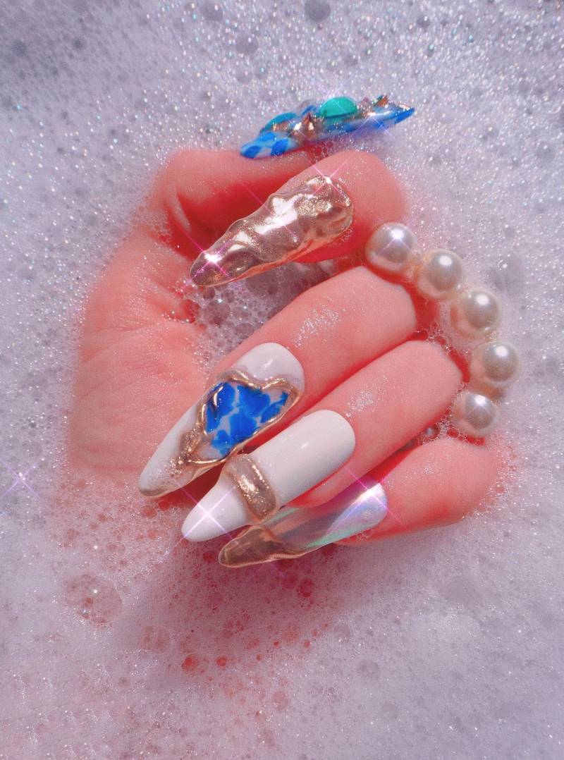 3D Press On Nails Golden Ocean Mit Nail Charms| Lange Mandelnägel |Wiederverwendbare Acrylnägel |Benutzerdefiniertes Geschenk An Eine Frau |Nägel von PetitePinkyPromise