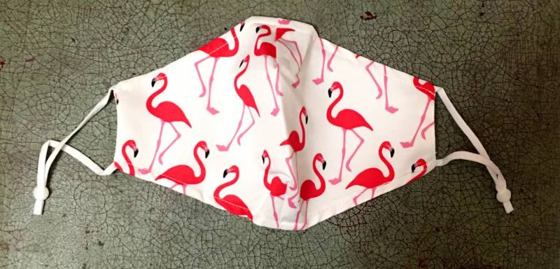 Tuch Gesichtsmaske Mit Clips, Filter & Filtertasche Flamingo Maske von PickensandChoosings