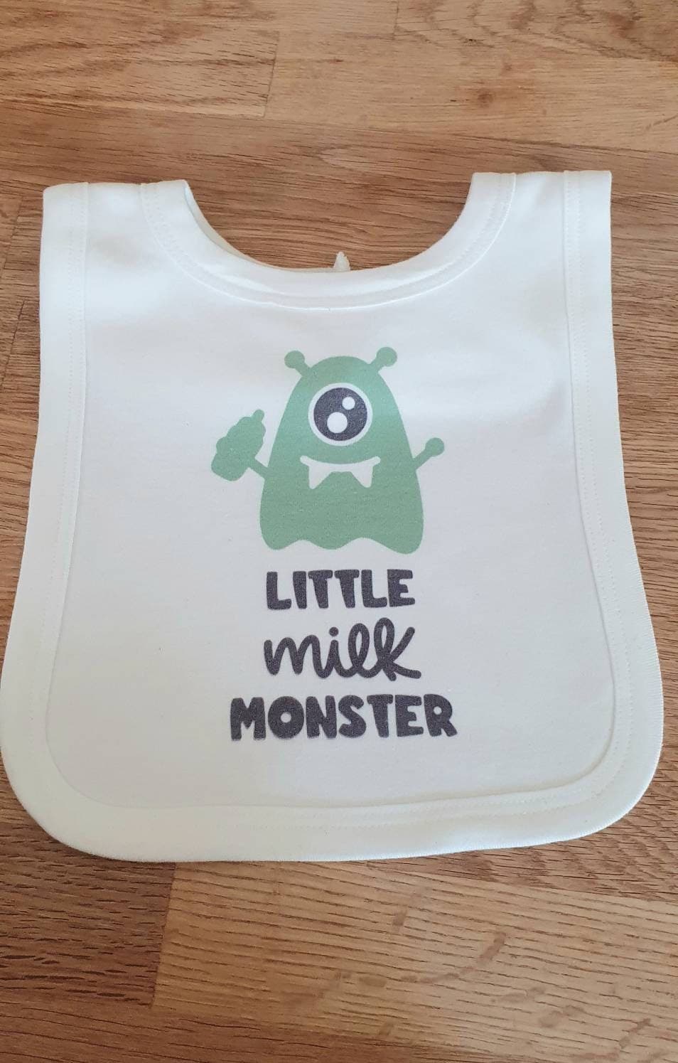 Unisex Pullover Baby Lätzchen Kleines Milchmonster von PinkAngelhomemade