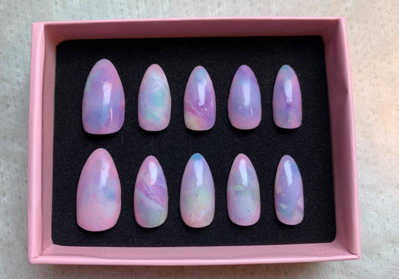 Daydreamer Pastell Press On Fake Nails Handarbeit von PixJewelry