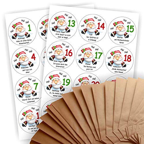 Adventskalender zum Befüllen 24 braune Geschenktüten Natron- oder Kraftpapiertüten + 24 weihnachtliche Aufkleber Papiertüte Zahlen, Adventskalenderzahlen DIY Weihnachtsmann Sprüche groß von Play-Too