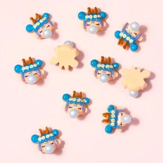 Kawaii Mädchen Charms von PrettyLitBeauty