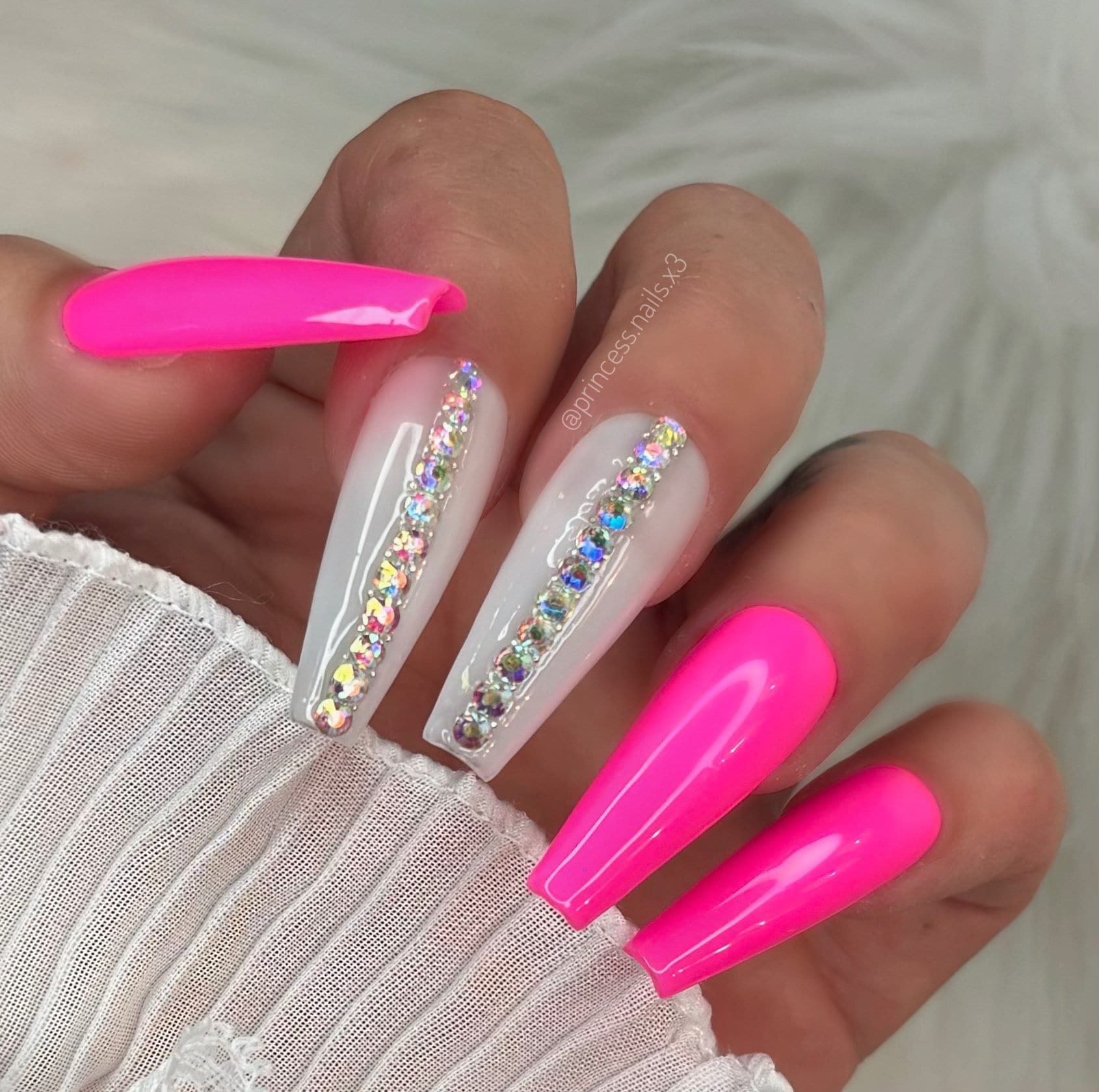 Press On Nails Neon Pink Steinchen Summer Milky von PrincessNails01