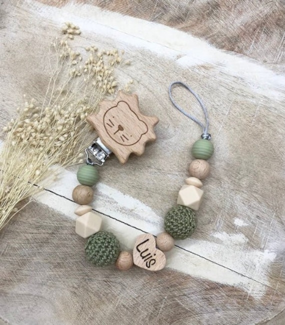 Schnullerkette Mit Namen Personalisiert Graviert Geschenk Taufe/Geburt Verschiedene Schriftarten Clips von PureDesignBabyHerz